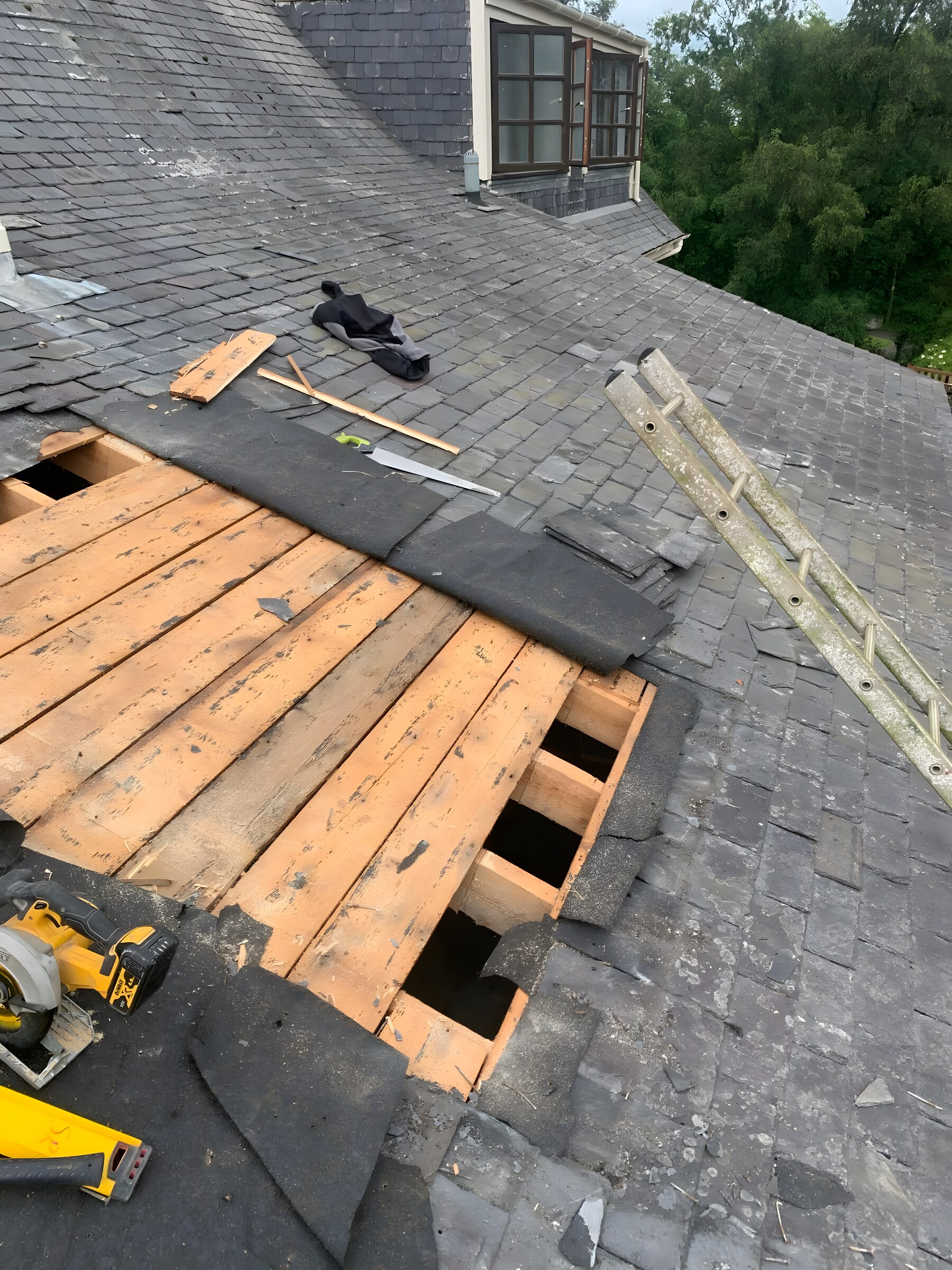 Slates off and the opening formed — 2025