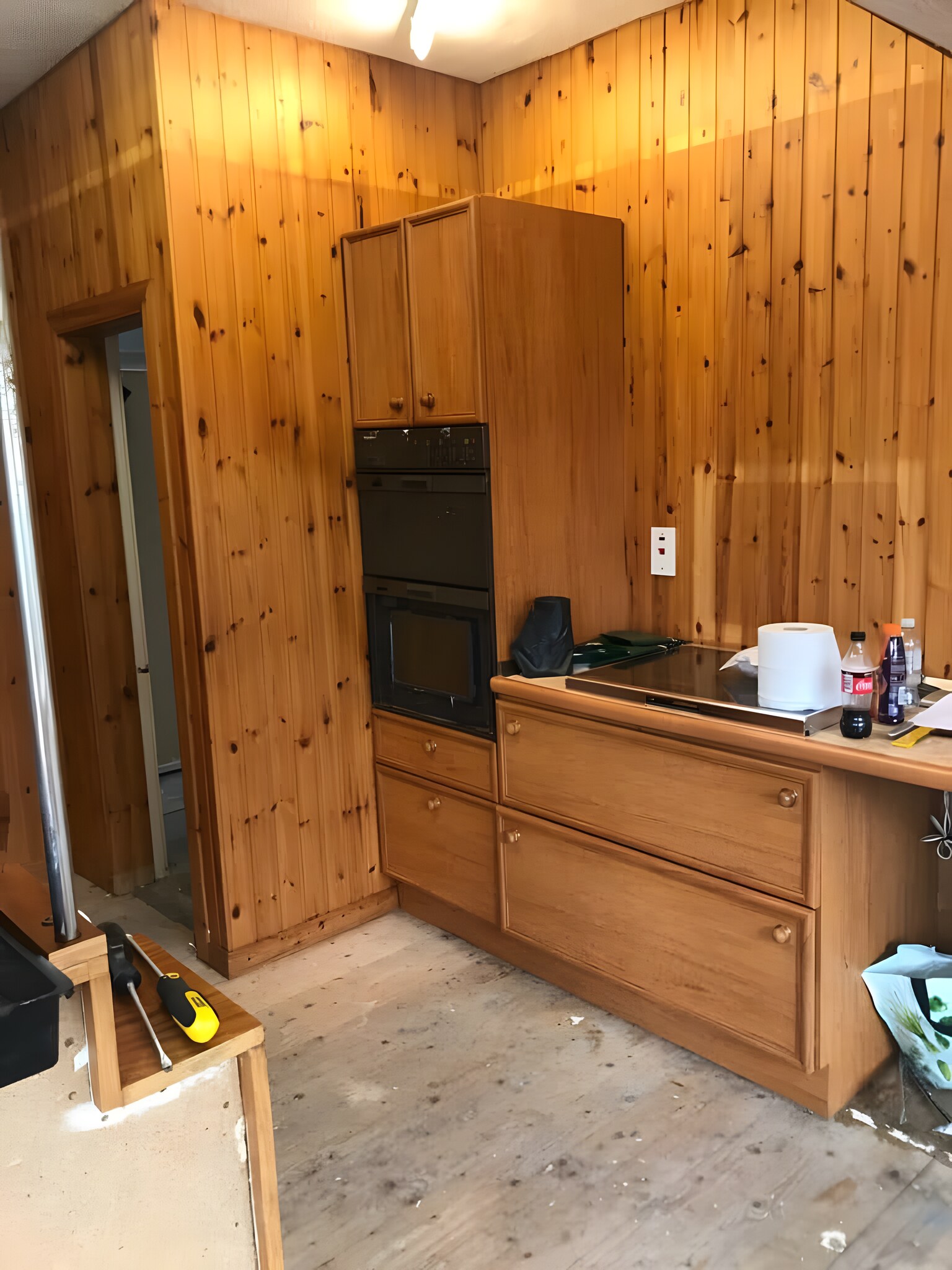 The old pine kitchen before the refurbishment