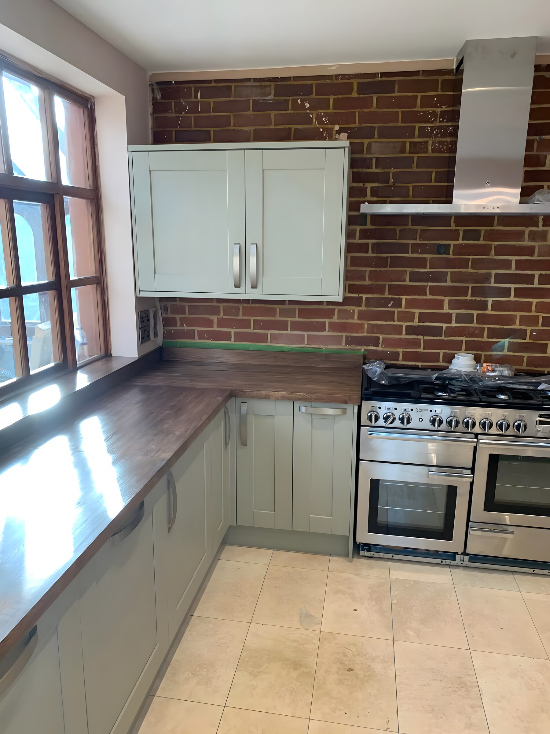Sage shaker — the range cooker set into the brick wall